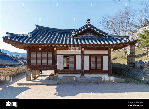 hanok korean house.